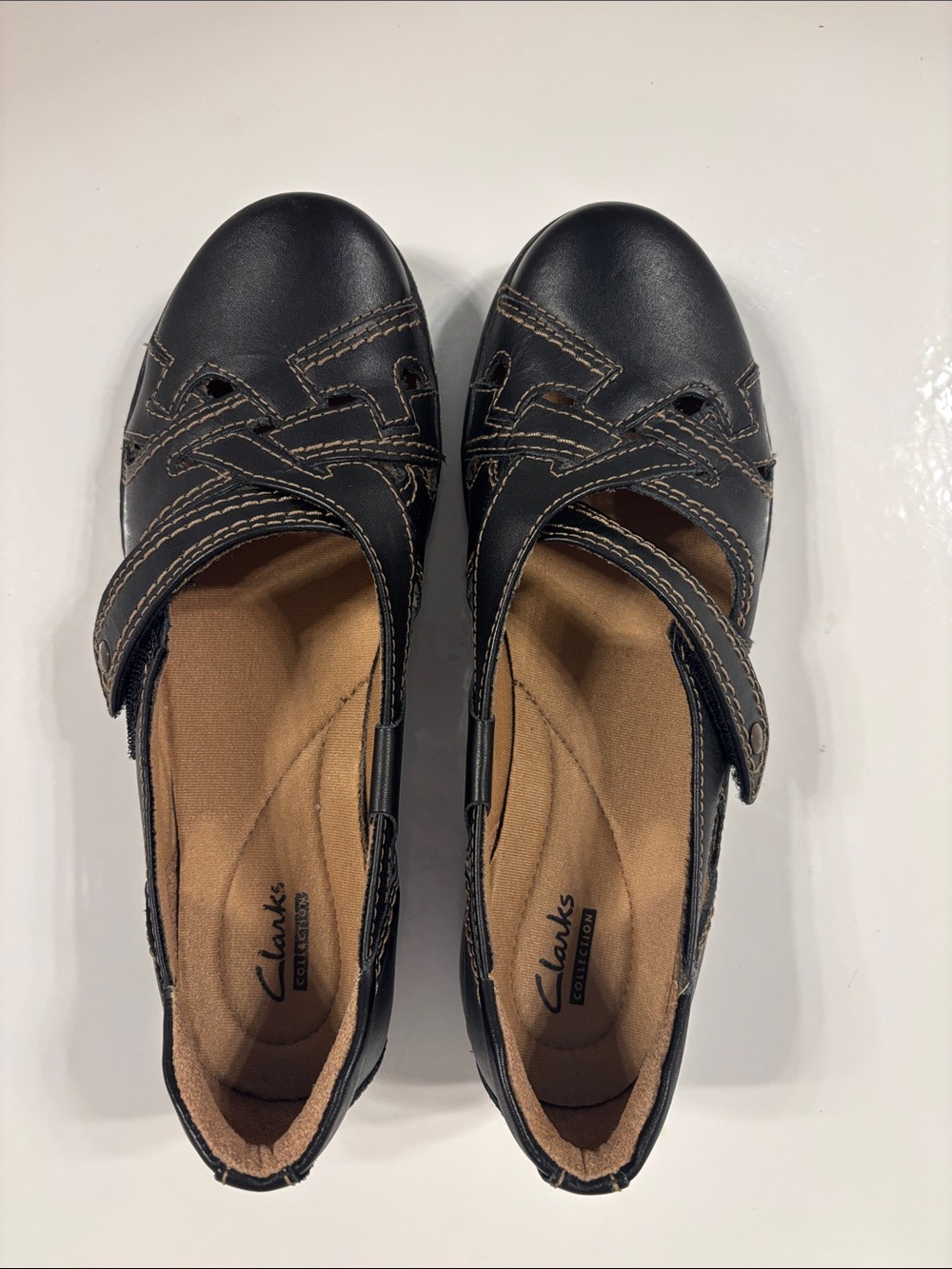 Clarks Black Leather Mary Jane Flats with Contrast Stitching